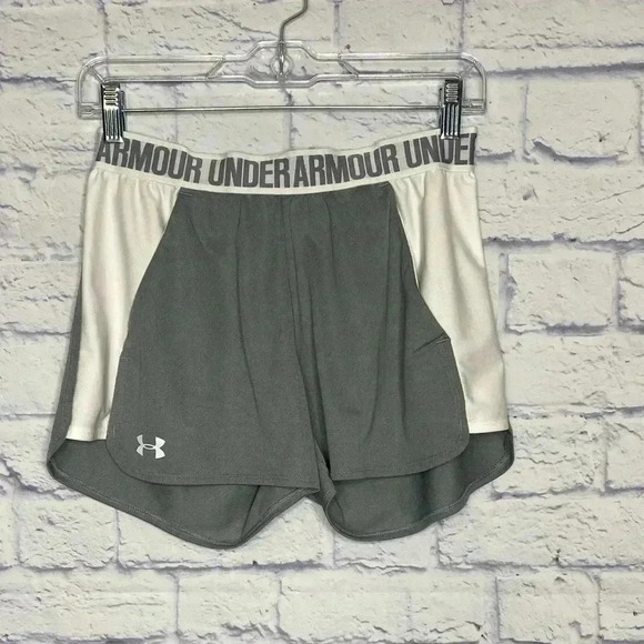 Under Armor Athletic Shorts - Picture 2 of 5